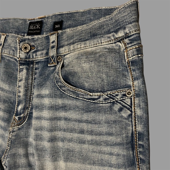 Buckle Black Fit No. 9 Bootleg Jeans Men’s 36R | Distressed Light Wash Denim - Picture 5 of 6